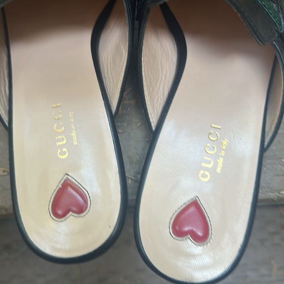 Gucci Black Leather Women's Loafers - Picture 5 of 10